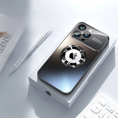 All-inclusive phone case