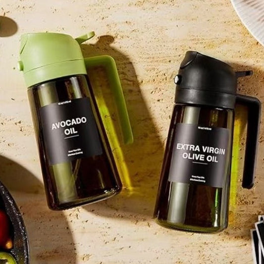 Portable sunshade spray bottle