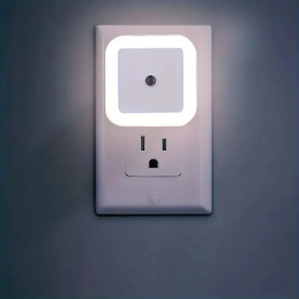 Intelligent LED Night Light | Auto On/Off Sensor