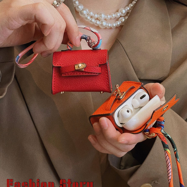 Chic Earbuds Carrying Pouch